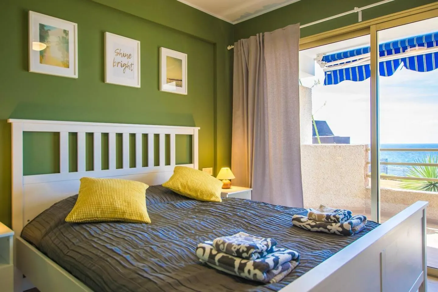 Stunning 2Bed Seaview Apt By Dream Homes Tenerife Puerto de Santiago  0*, Puerto de Santiago (Tenerife) Spanje