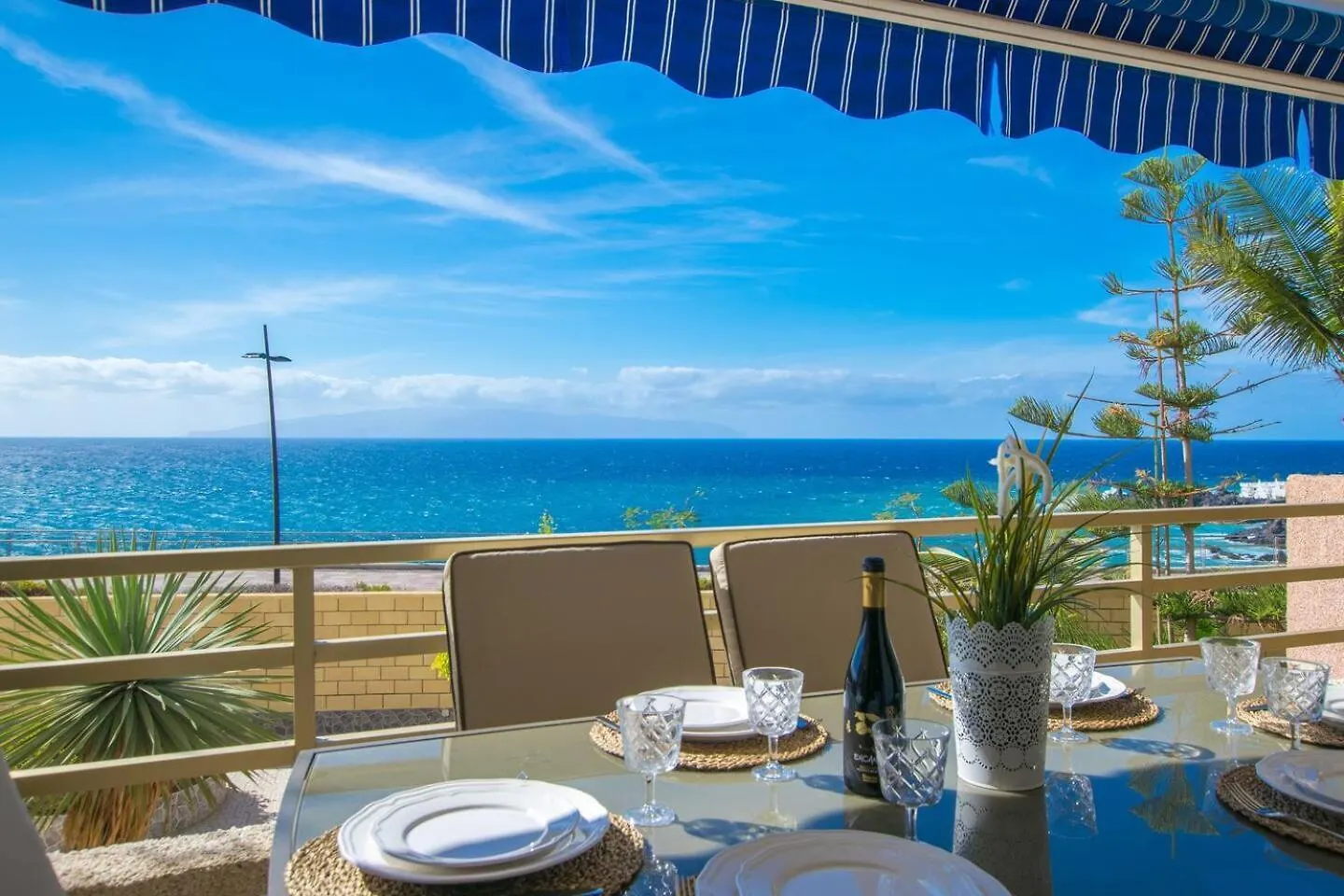 Stunning 2Bed Seaview Apt By Dream Homes Tenerife Puerto de Santiago